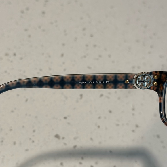 Tory Burch Glasses - Picture 5 of 10